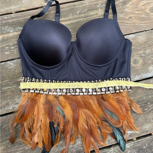 Vintage Bebe Boho Bustier with Sequins and Feather details NWT Size Small - Picture 13 of 15